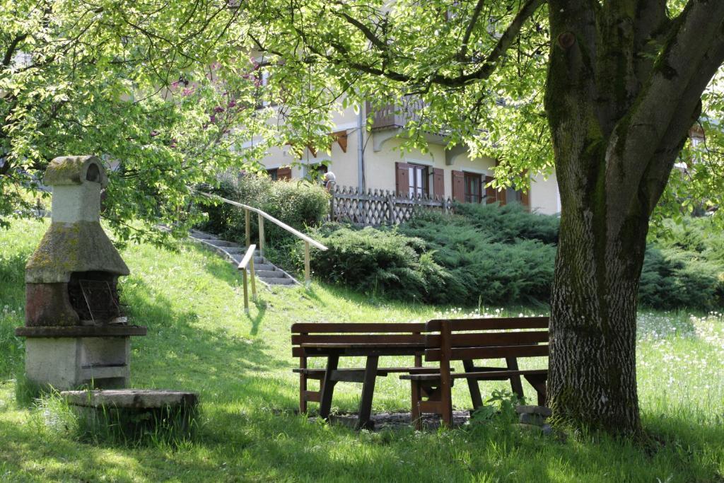 Ferienwohnungen Soravia Gamlitz Exterior foto